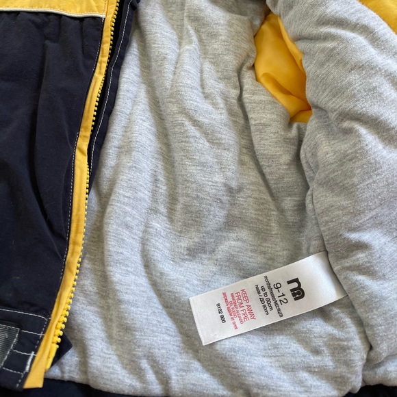 Kids Puffy Jacket - 9-12 months - Picture 4 of 4